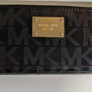 Michael Kors Black Patent Wallet FIRM PRICE